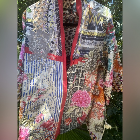 Johnny Was Tops - 🌸 Johnny Was Multicolor Reversible  Silk Kimono